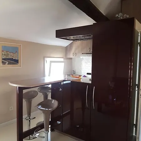 Location Semaine T1 De Charme. D'azur Appartement